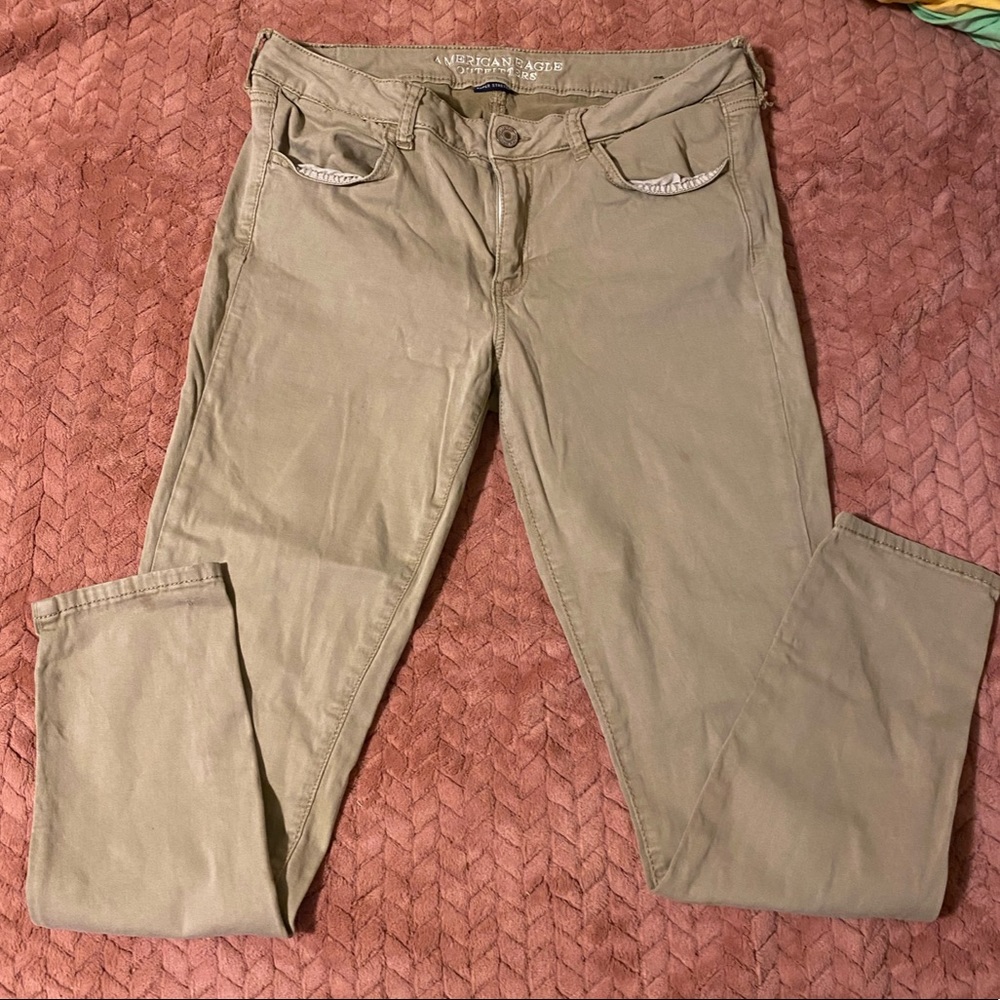 American Eagle Super Stretch Jegging Khaki